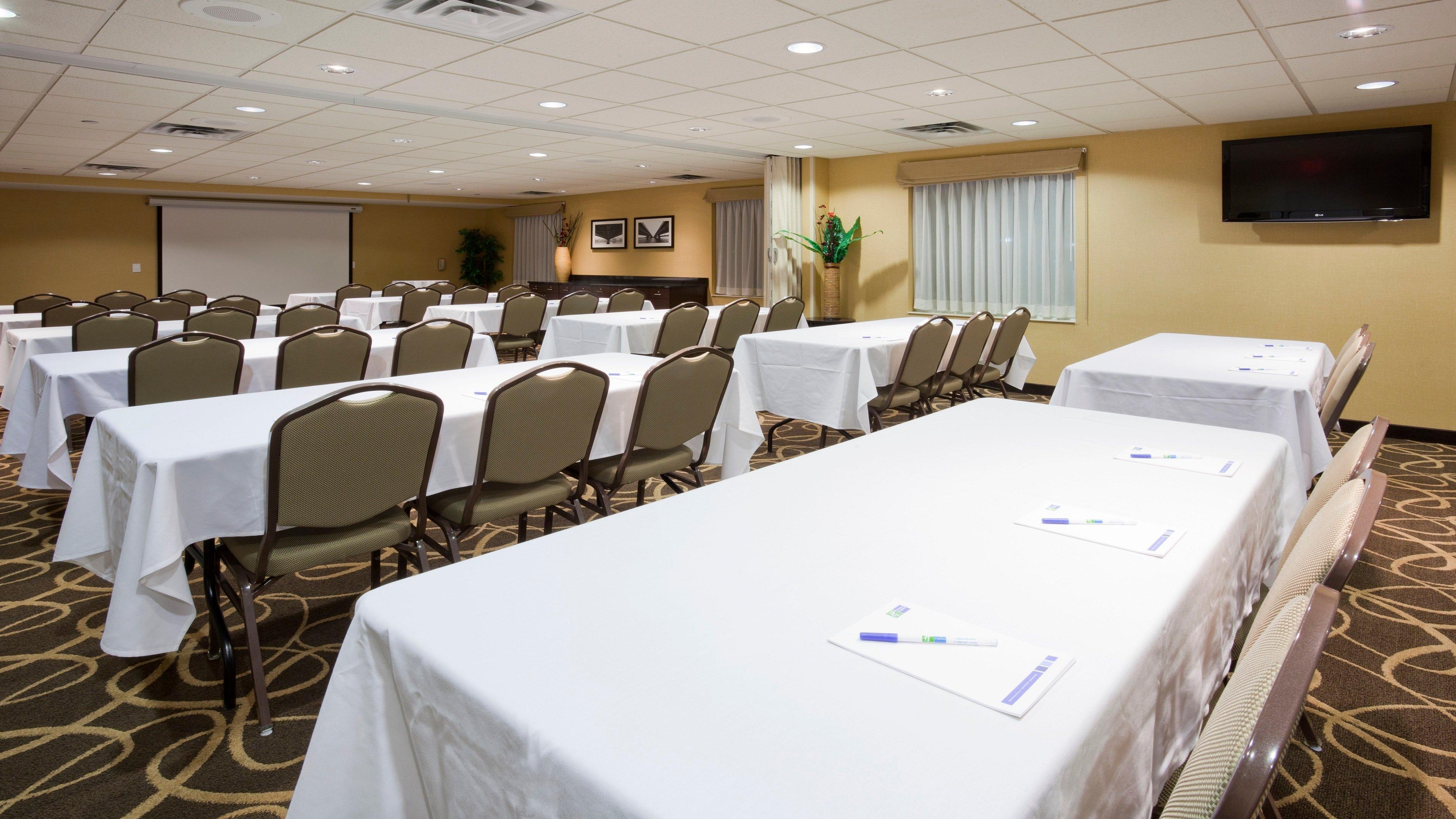 Holiday Inn Express Hotel & Suites Rogers By Ihg Kültér fotó