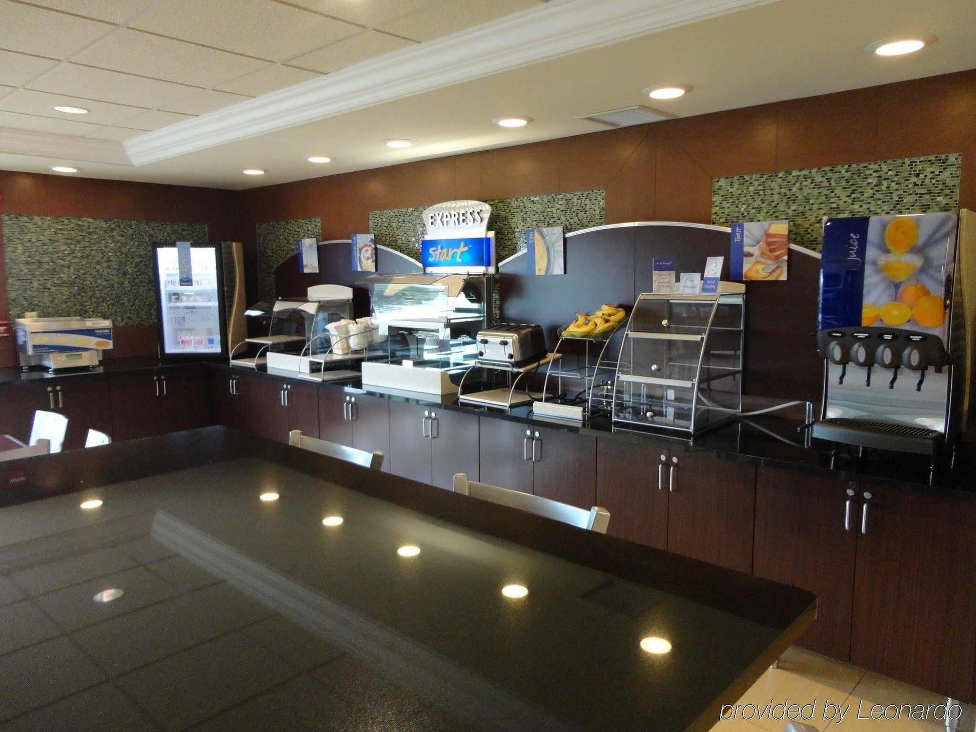 Holiday Inn Express Hotel & Suites Rogers By Ihg Étterem fotó
